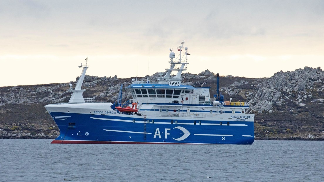 Al menos 8 muertos y varios desaparecidos tras naufragio de pesquero cerca de las islas Malvinas