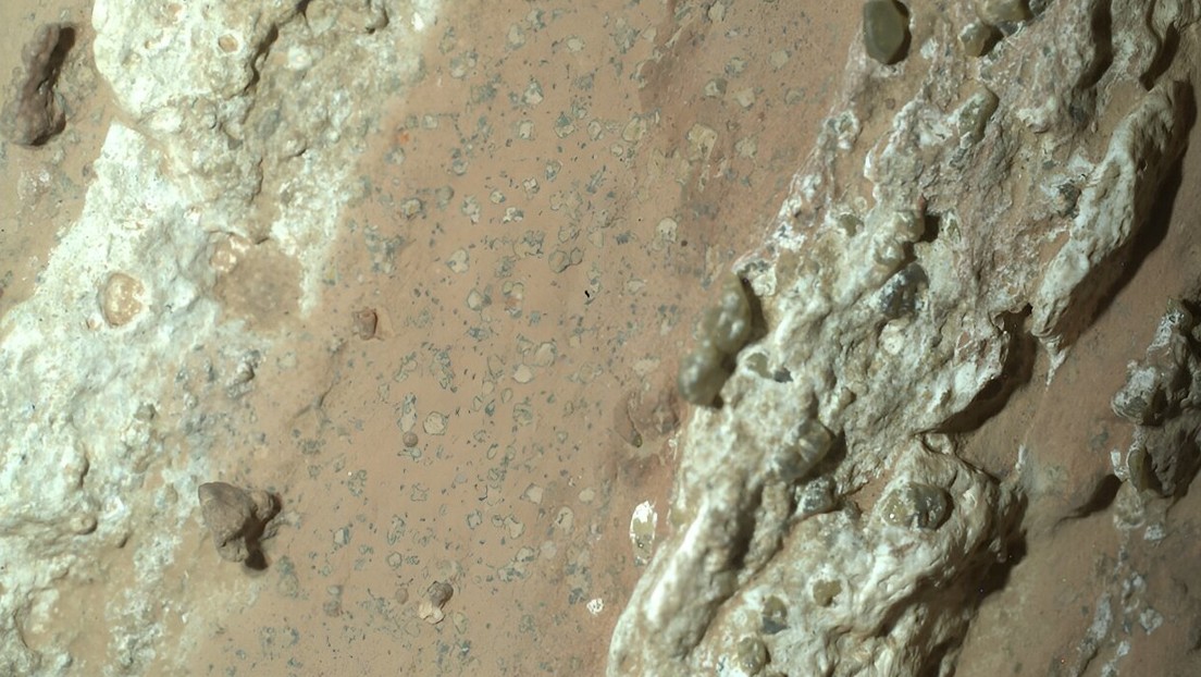 El Perseverance encuentra nuevas pruebas de posible vida en Marte