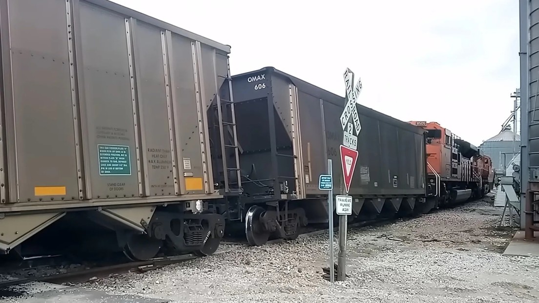 VIDEO: Adolescente habría hecho descarrilar un tren para filmar un "video increíble" para YouTube