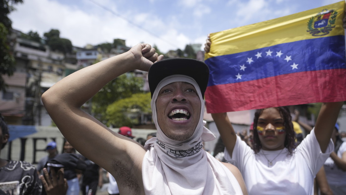 Oposición protesta en Venezuela contra los resultados oficiales de las presidenciales