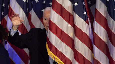 Biden asegura que es "el candidato", aunque confunde el año electoral