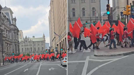 Marcha comunista tiñe de rojo las calles de una ciudad de EE.UU.