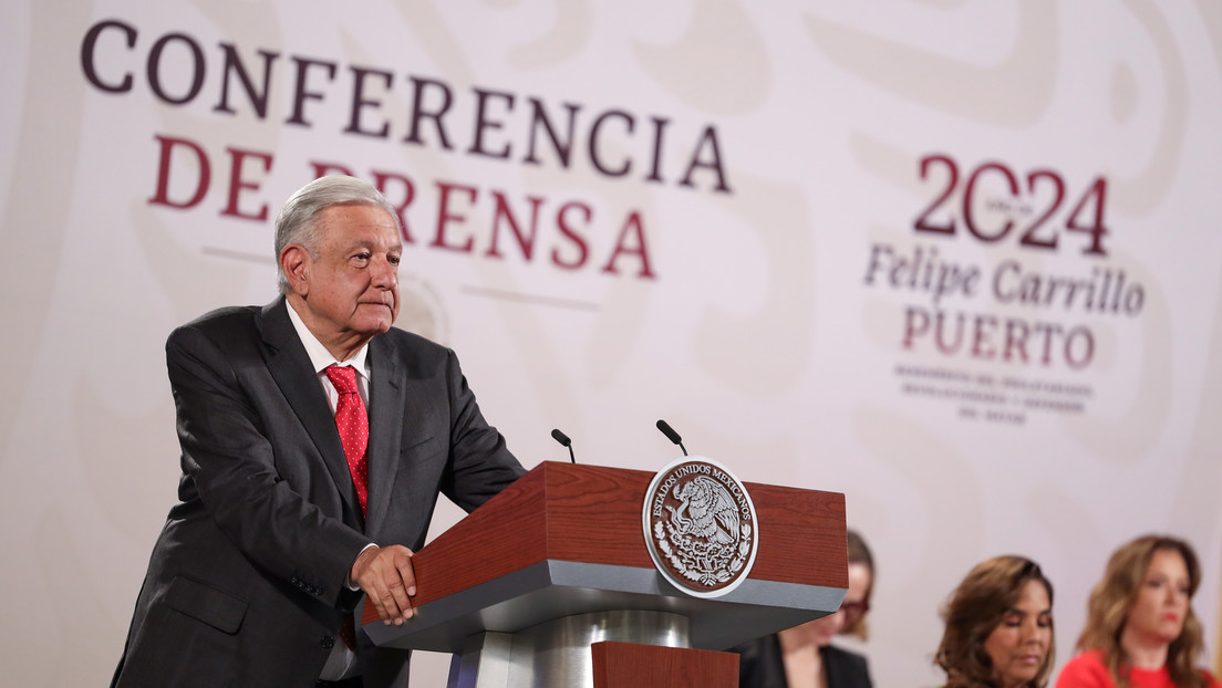 "Lamentable": López Obrador critica a la CIJ por retrasar fallo sobre crisis México-Ecuador