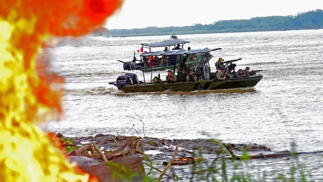 Colombia y Perú desmantelan laboratorios de droga y maquinaria ilegal en la Amazonía