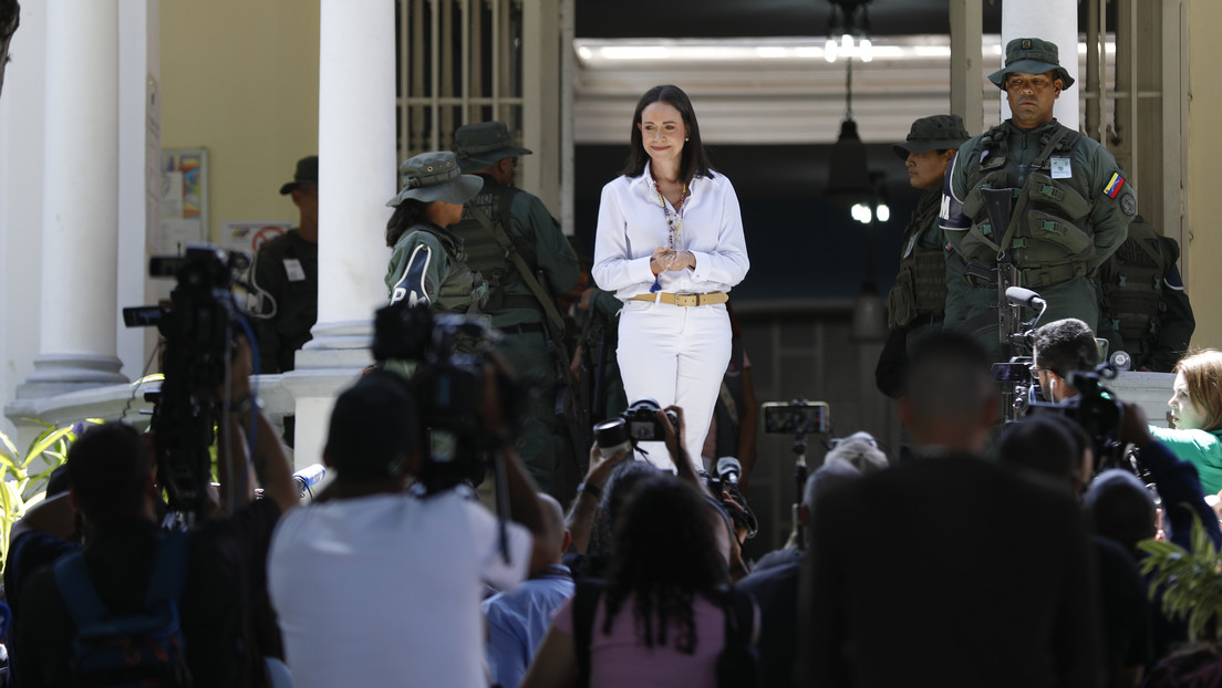 Maduro cuestiona a María Corina Machado por apoyarse en Musk para "asaltar el poder político"