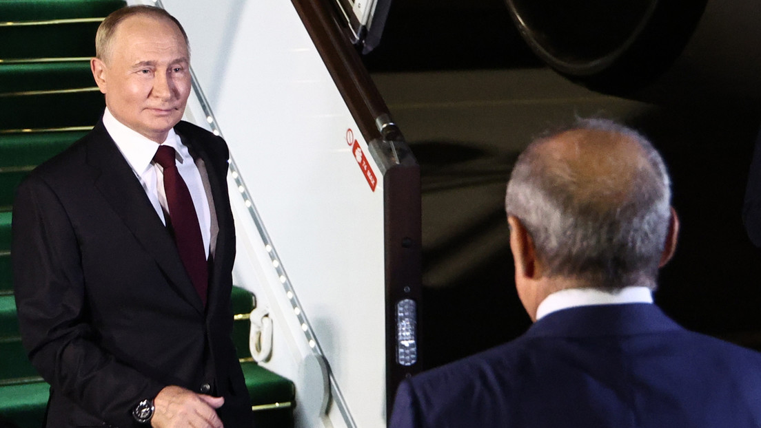 Putin llega a Azerbaiyán en visita oficial