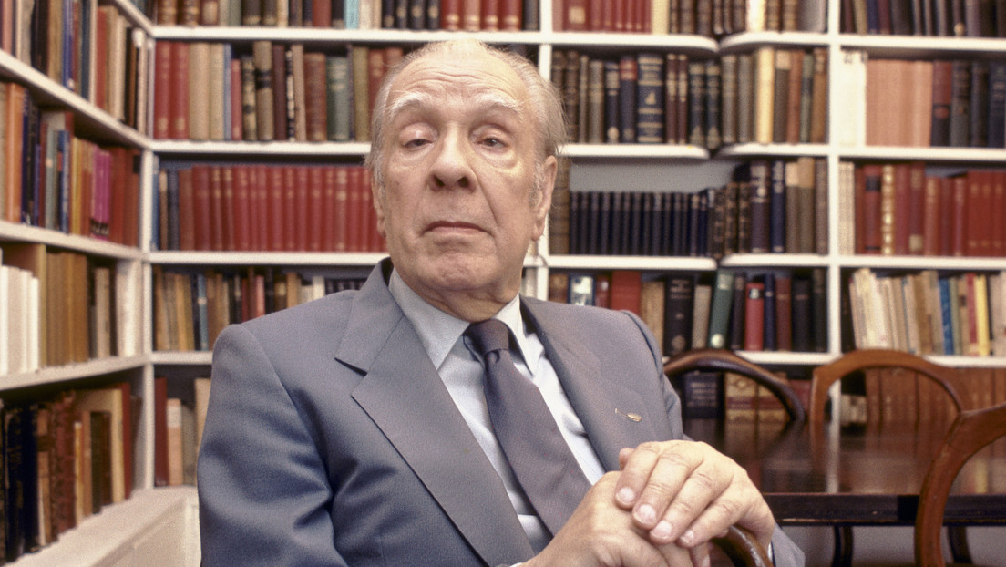 La ruta de librerías que celebra el 125 aniversario del mítico escritor Jorge Luis Borges