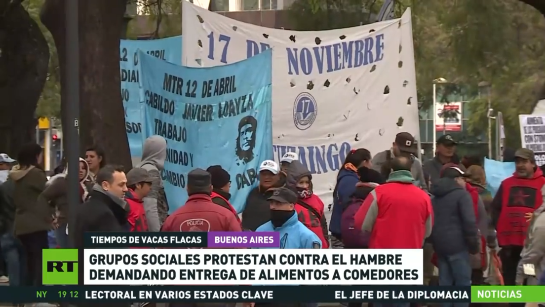 Grupos sociales argentinos protestan contra el hambre demandando entrega de alimentos a comedores