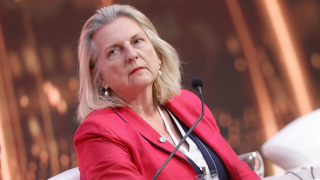 "Los cargos contra Dúrov son descabellados", dice Karin Kneissl