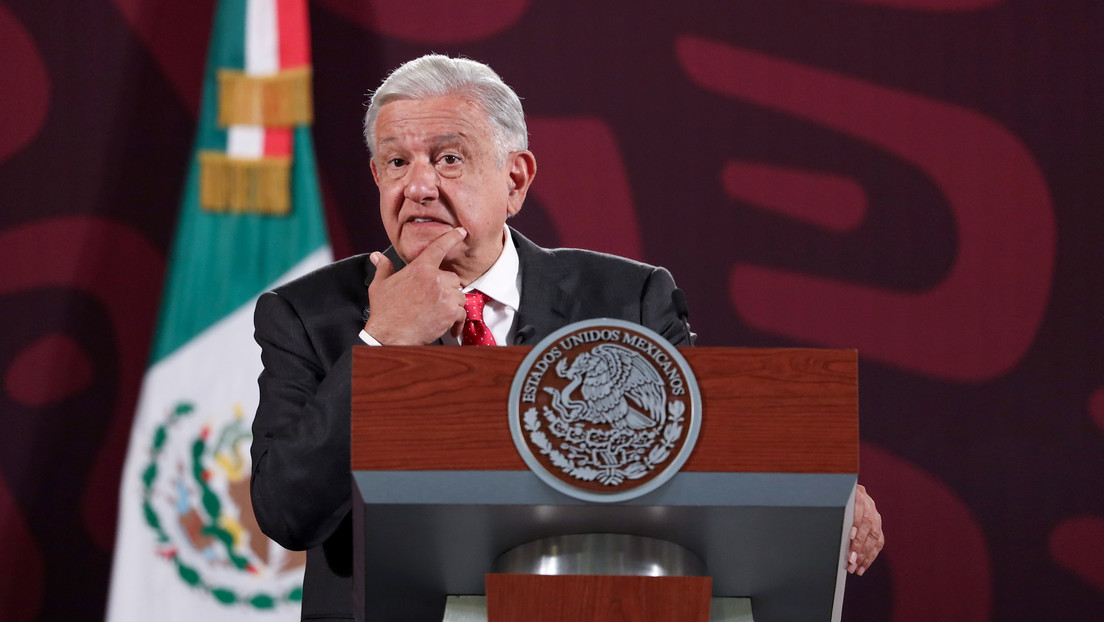 López Obrador pide a Tomás Zerón que se entregue a las autoridades