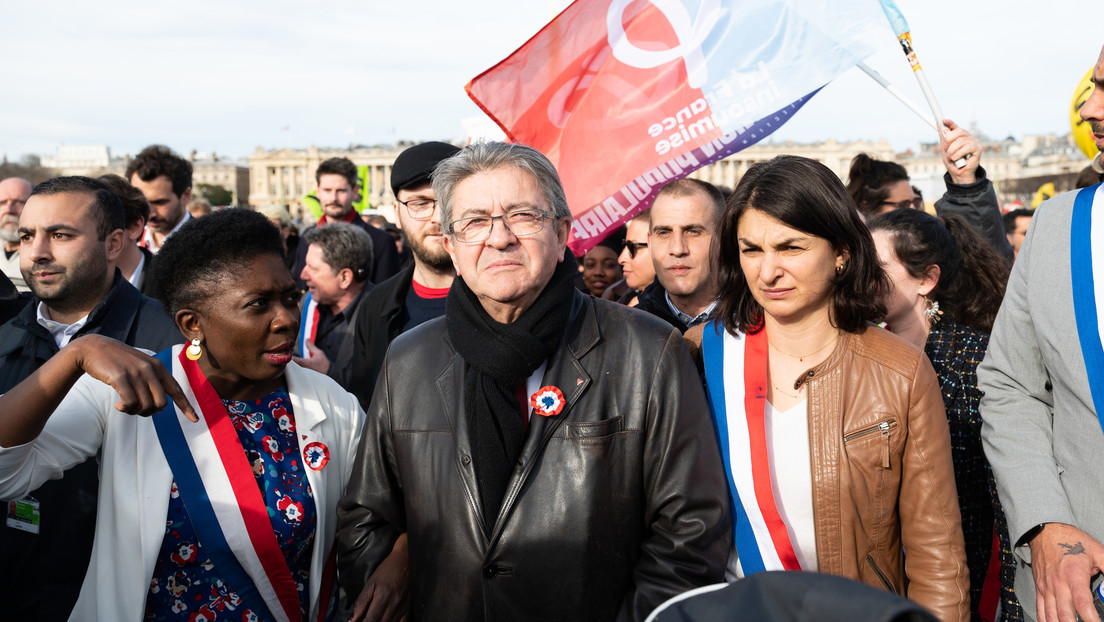 Convocan manifestaciones en Francia contra el "golpe de poder" de Macron