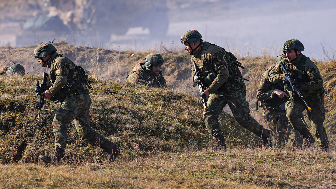 Medios: La subida salarial a los militares británicos les dejará sin munición para maniobras