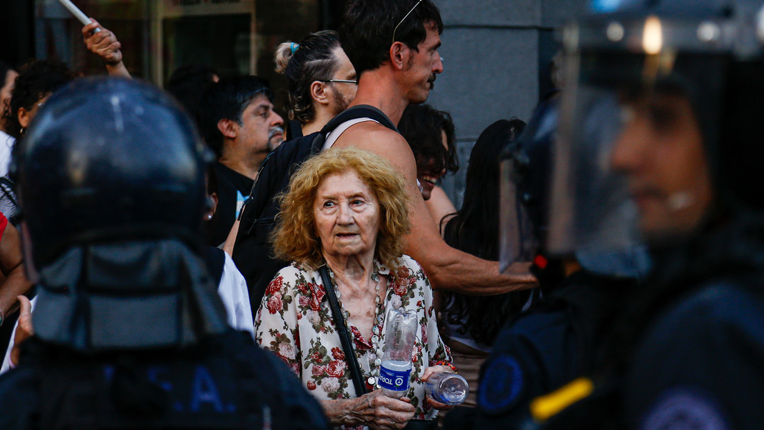 Jubilados de Argentina convocan protesta contra Milei en Buenos Aires