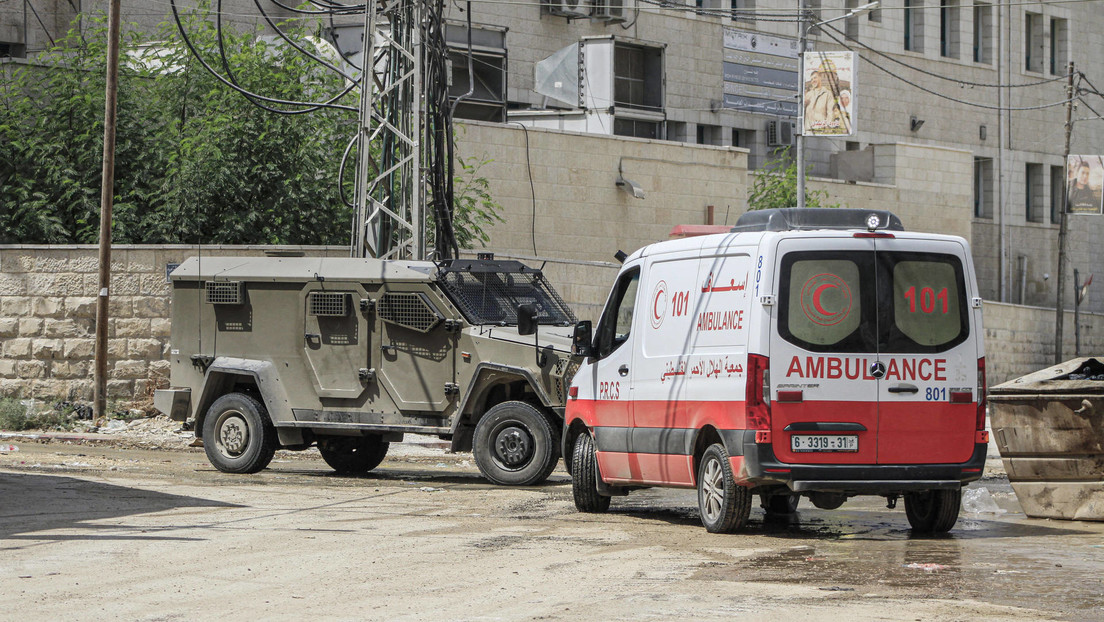 Tropas israelíes atacan ambulancias y bloquean el acceso a hospitales en Cisjordania