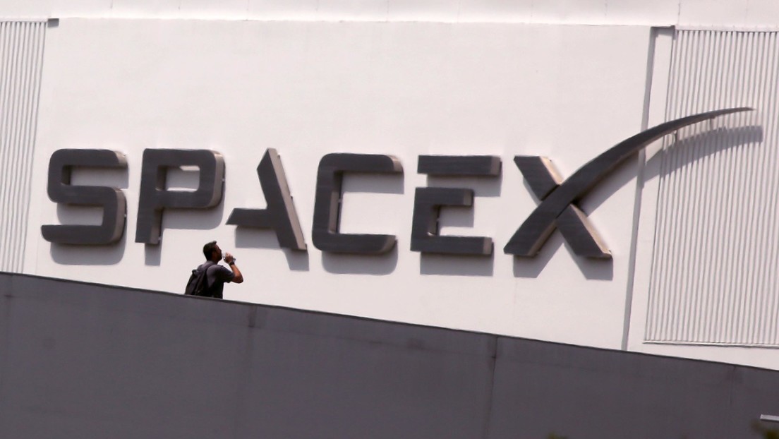 SpaceX recomienda a sus trabajadores no viajar a Brasil