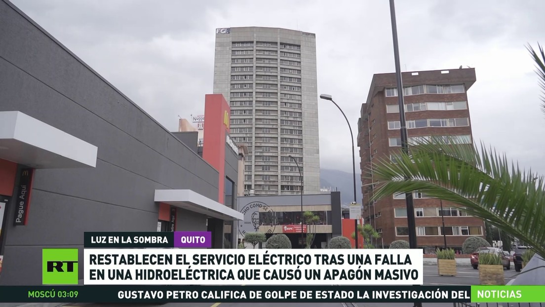 Ecuador restablece el servicio eléctrico tras una falla en una hidroeléctrica que causó un apagón masivo