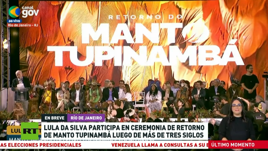 Lula da Silva participa en ceremonia de retorno del manto Tupinambá a Brasil