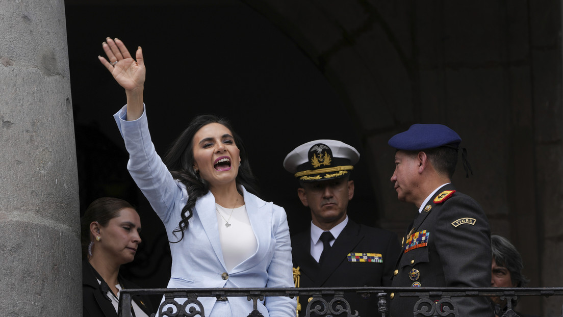 Ecuador pide abrir un sumario administrativo para la vicepresidenta