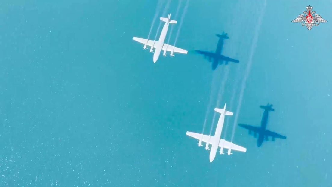 VIDEO: Aviones rusos rastrean submarinos en aguas del Pacífico