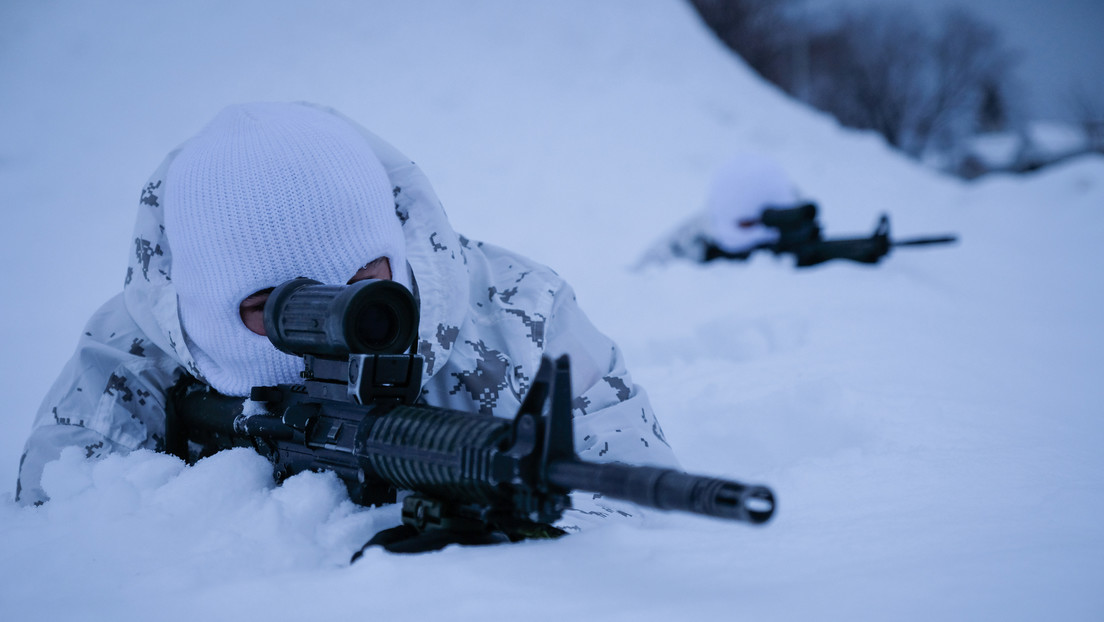 Los nuevos sacos de dormir del Ejército de Canadá no son aptos para el invierno