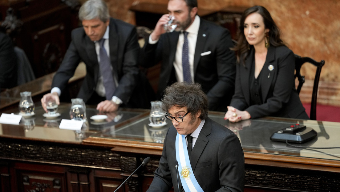 “Hoy empezamos a escribir la nueva historia de Argentina”: Milei presenta el Presupuesto 2025