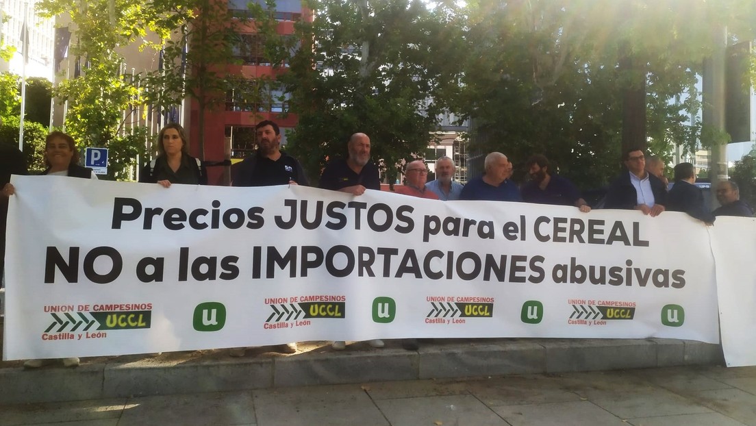 Agricultores protestan en Madrid contra la afluencia de cereales desde Ucrania