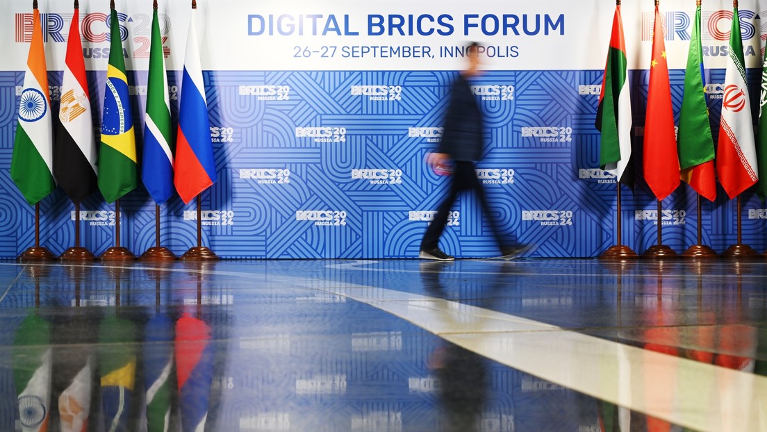 Russia and BRICS are promoting an independent payment circuit for global trade.