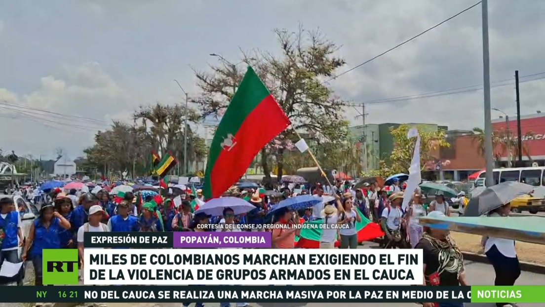 Miles de colombianos marchan exigiendo el fin de la violencia de grupos armados en el Cauca