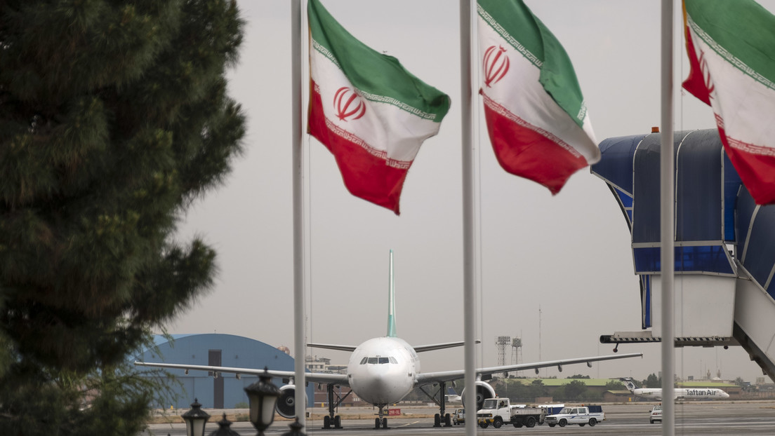 Irán cancela los vuelos en todos los aeropuertos