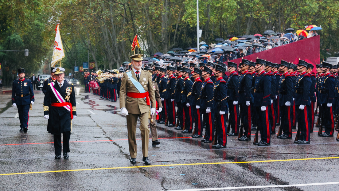 Abucheos, lluvia y desfile militar solemne: Así transcurrió en España el Día de la Hispanidad