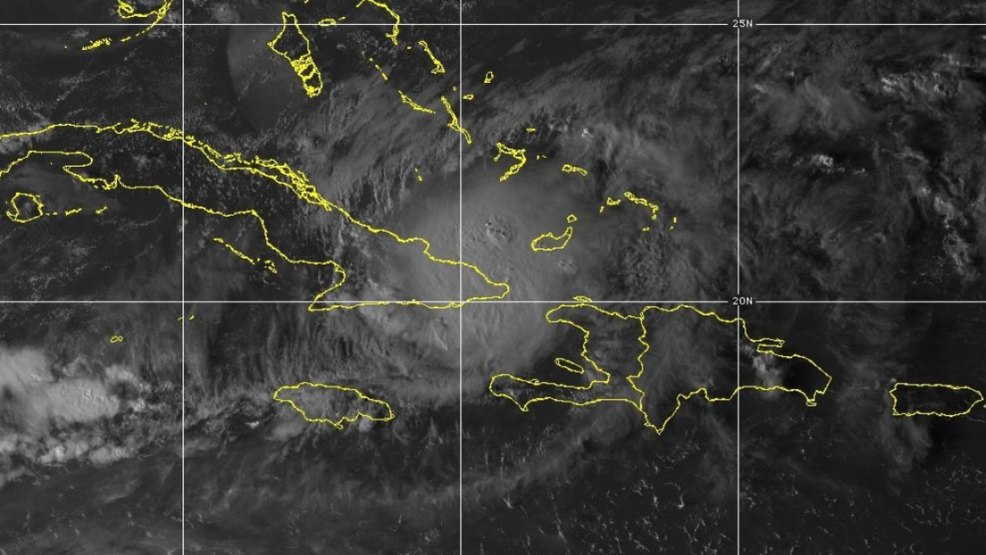 El huracán Oscar toca tierra en el este de Cuba