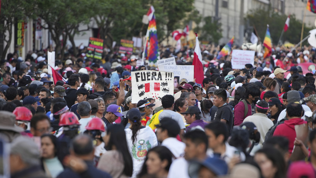 El paro que derrite la "estabilidad relativa" de Boluarte de Perú