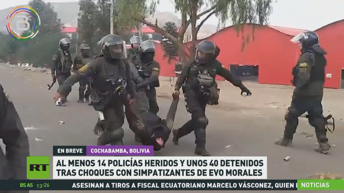 Al menos 14 policías heridos y unos 40 detenidos en Bolivia tras choques con simpatizantes de Evo Morales