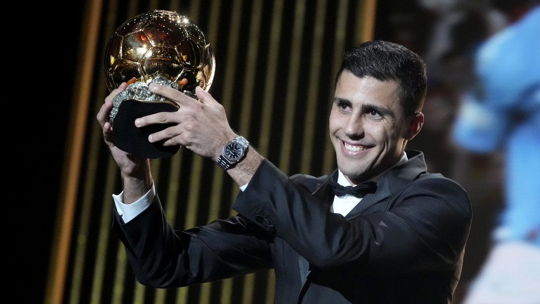 El español Rodri gana el Balón de Oro 2024