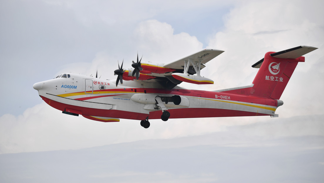 Gran avión anfibio chino completa una de las pruebas más desafiantes