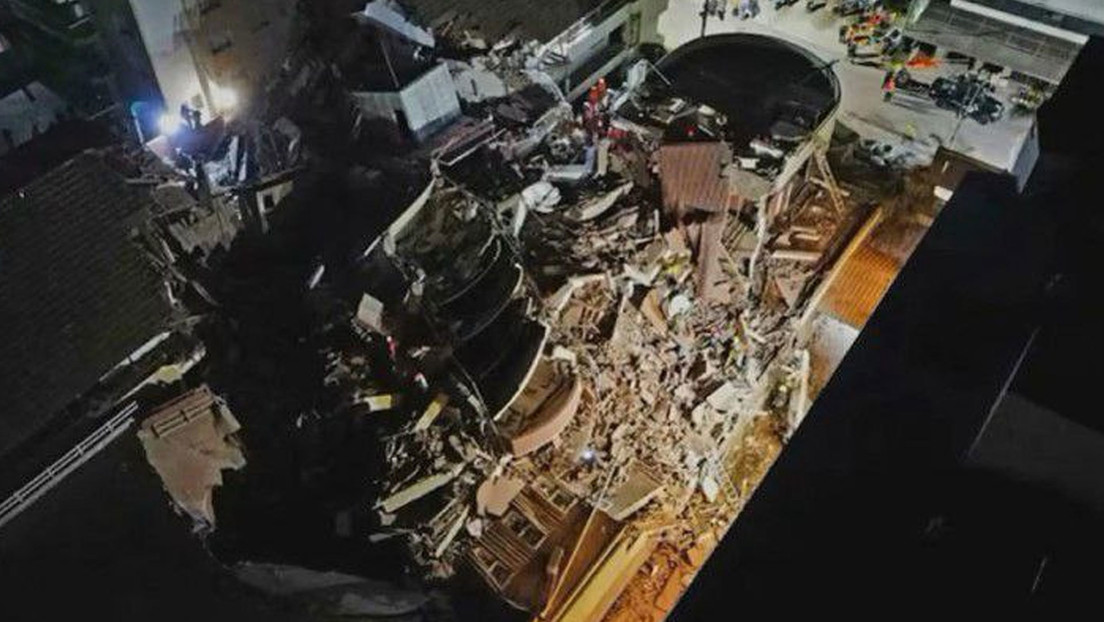 El derrumbe de un edificio de 10 pisos en Argentina deja al menos un muerto y varios desaparecidos