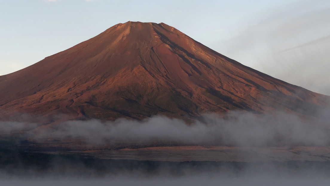 El monte Fuji bate un alarmante récord de 130 años