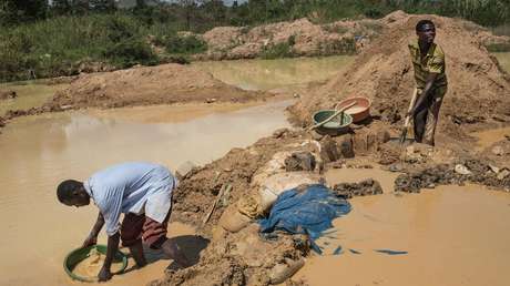 Un país africano con "grandes yacimientos infraexplotados" crea su primera empresa minera nacional