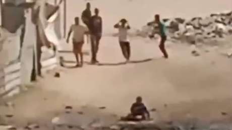 VIDEO: Israel ataca un grupo de personas que buscan ayudar a un niño herido en Gaza