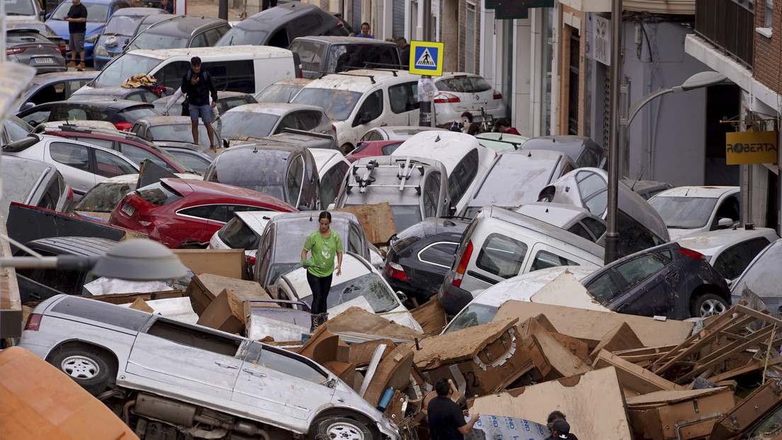 Sube a más de 200 la cifra de muertos tras las históricas inundaciones en España