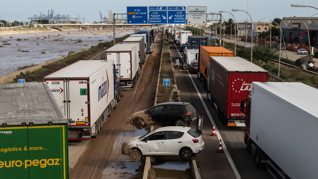 Polígonos industriales arrasados: la parálisis del tejido productivo en España tras la DANA