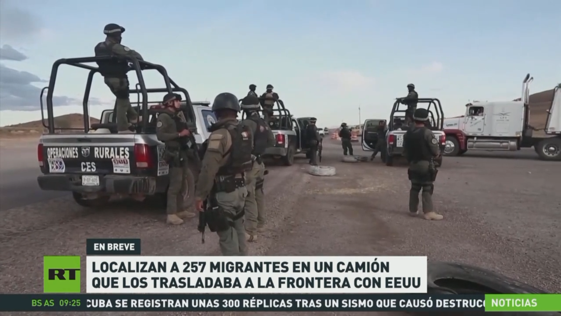 Encuentran en México a 257 migrantes en un camión que se dirigía a la frontera con EE.UU.