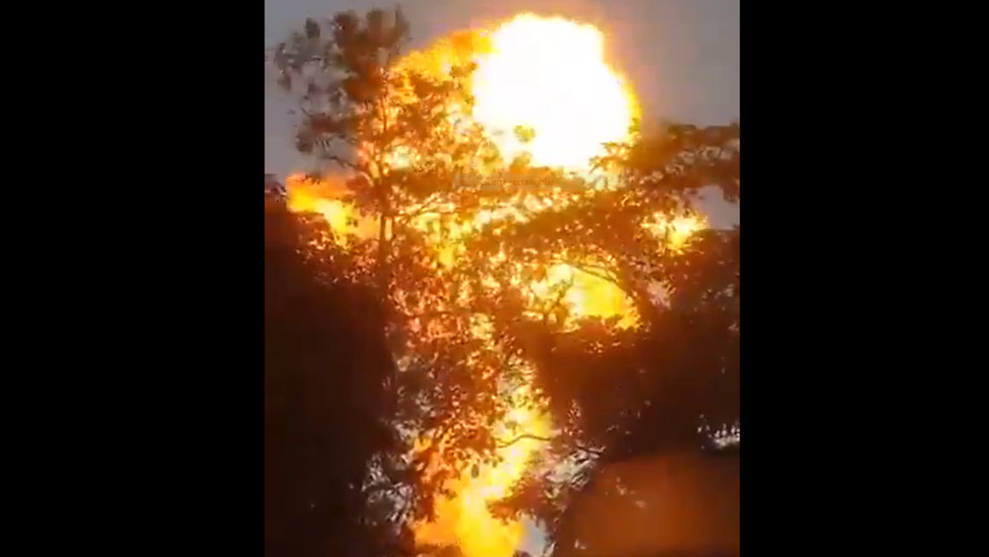 VIDEO: Momento de la erupción de un volcán de lodo en Colombia