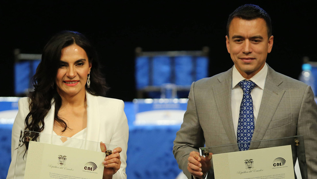 Abad enumera a los ecuatorianos las razones para no votar por Noboa en los comicios de 2025