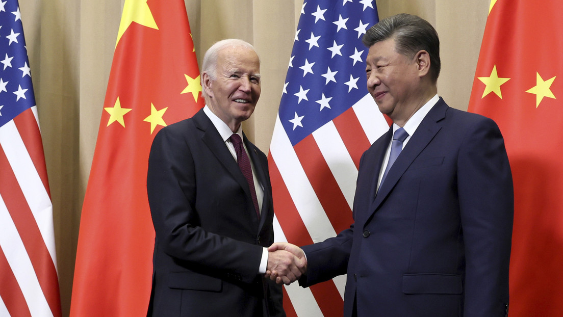 Xi Jinping se reúne con Joe Biden en Lima