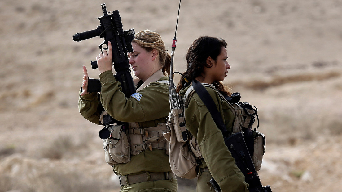 Por primera vez mujeres soldado israelíes operan en el Líbano