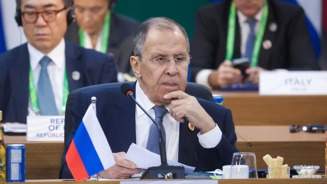 Lavrov: "Occidente quiere una escalada"