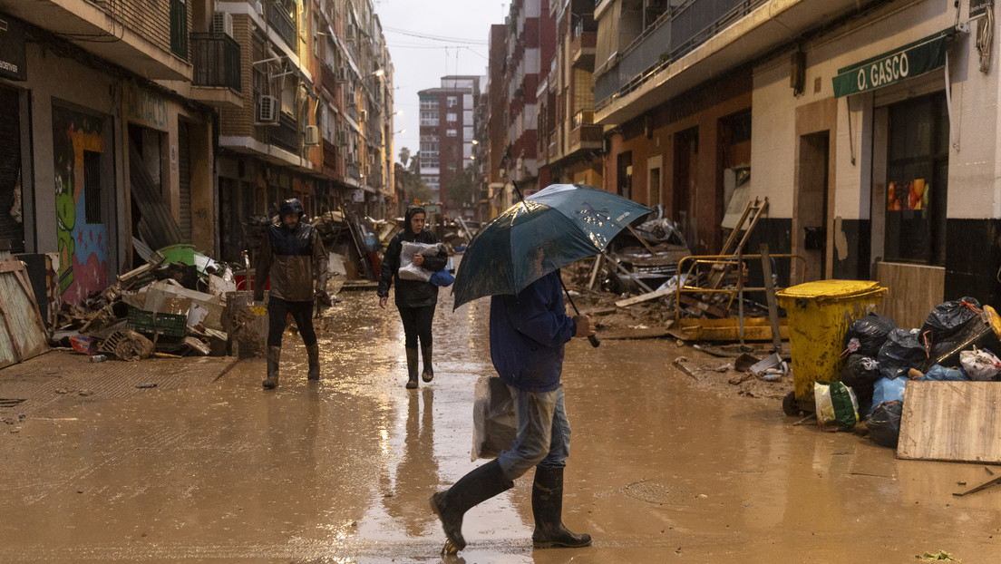 Negocios, estafas y subidas de precios: inesperadas consecuencias tras las inundaciones en Valencia