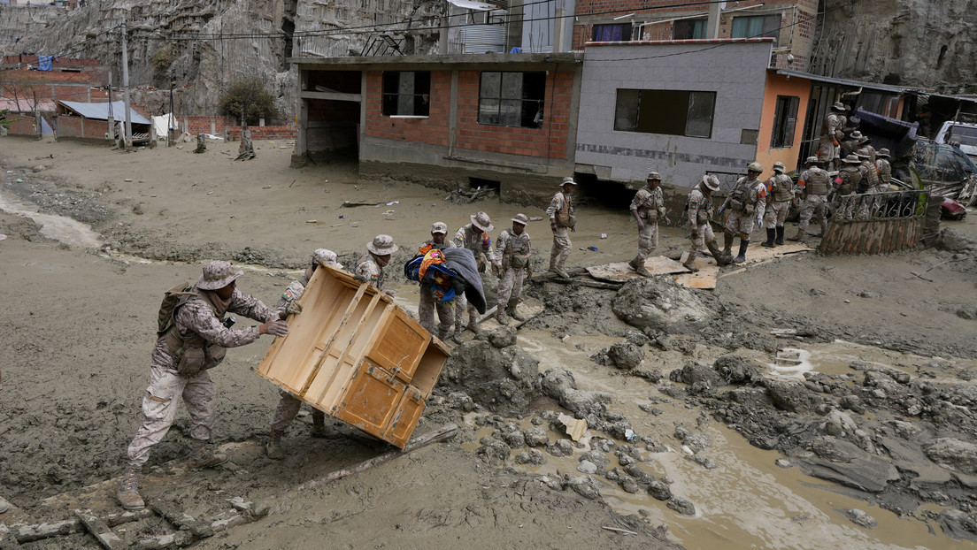 Una niña desaparecida y viviendas inundadas por fuertes lluvias en Bolivia (VIDEOS)