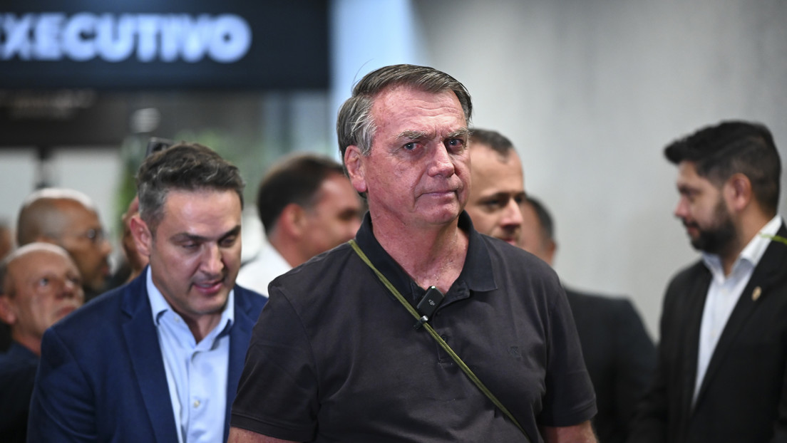 Bolsonaro niega su participación en la intentona golpista en Brasil